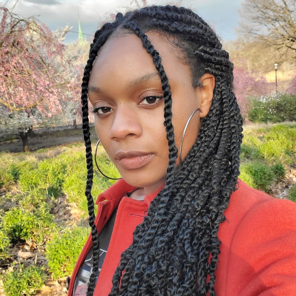 Meet your Posher, Kyra